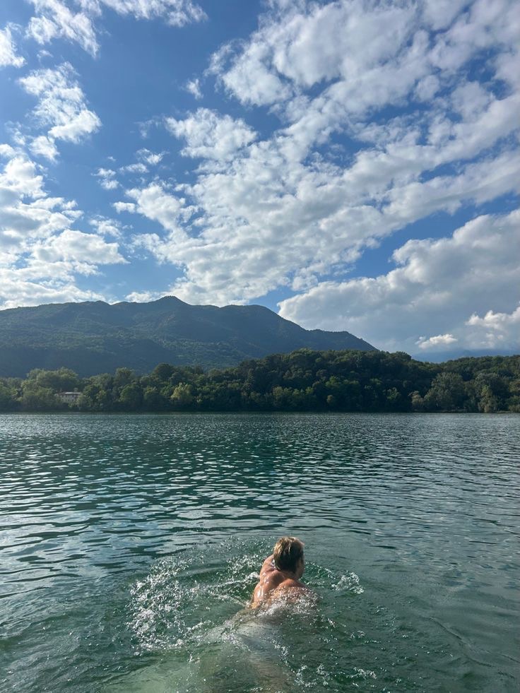 Helping people and&nbsp;boundaries